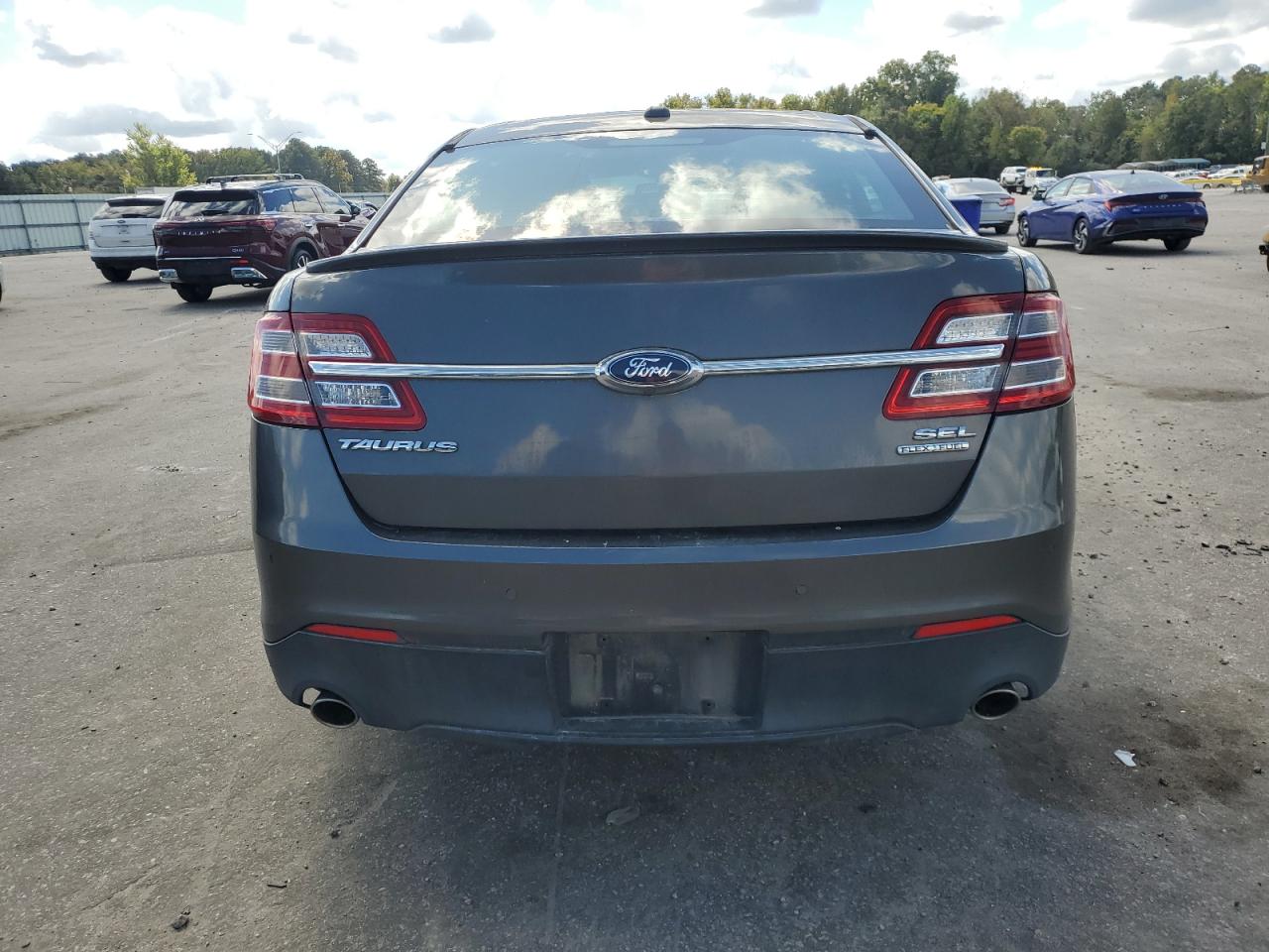 2015 Ford Taurus Sel VIN: 1FAHP2E85FG189596 Lot: 82274955