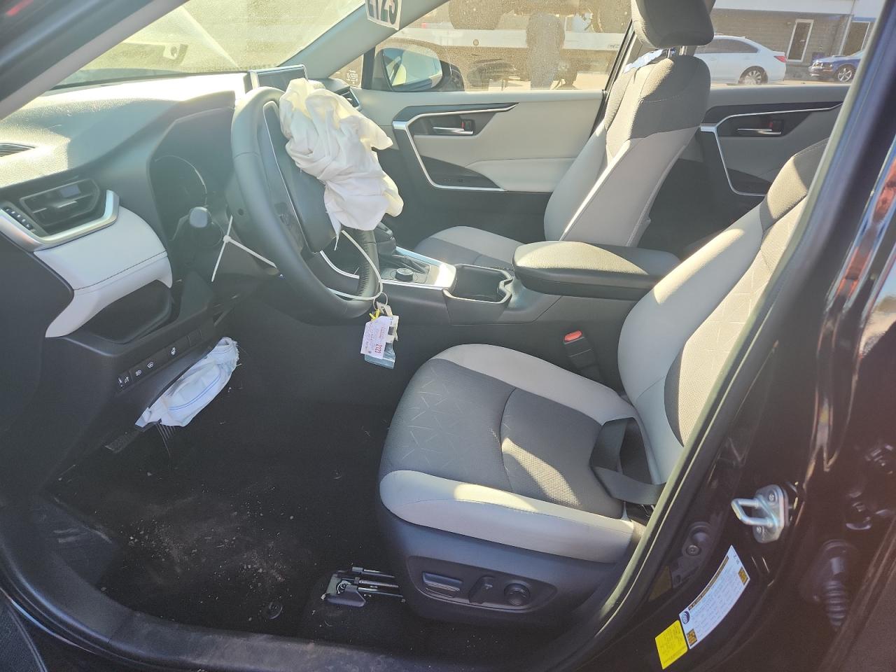 2025 Toyota Rav4 Xle VIN: JTMRWRFV7SD309442 Lot: 82230565