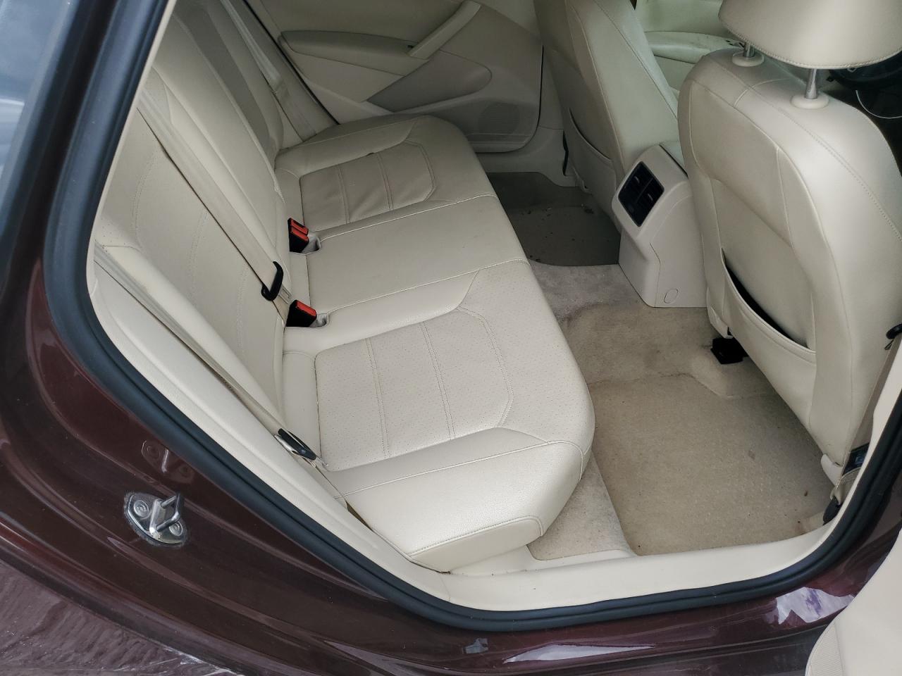 2013 Volkswagen Passat Se VIN: 1VWBP7A32DC009581 Lot: 85579565