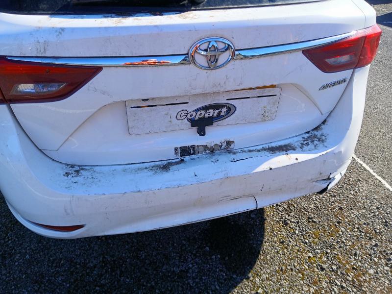 2017 TOYOTA AVENSIS 2.0D BUSINESS EDITION PLUS 5DR