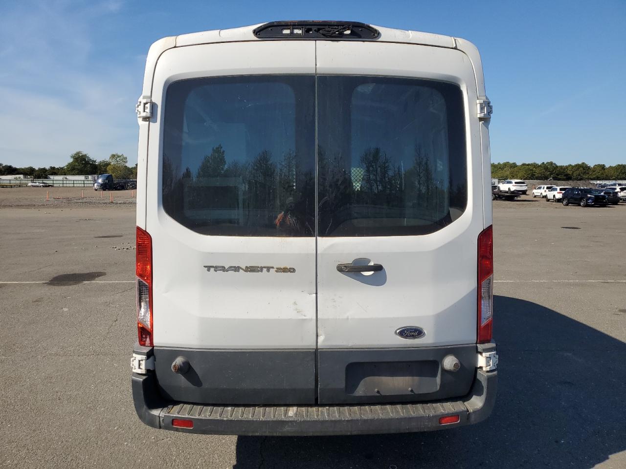 2018 Ford Transit T-250 VIN: 1FTYR2CM4JKA85644 Lot: 80122755