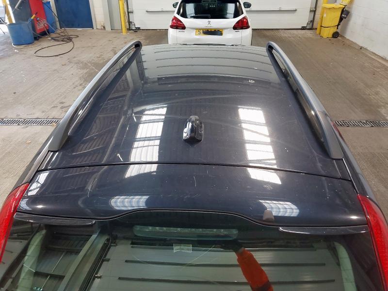 2011 VOLVO V50 D3 [150] SE 5DR