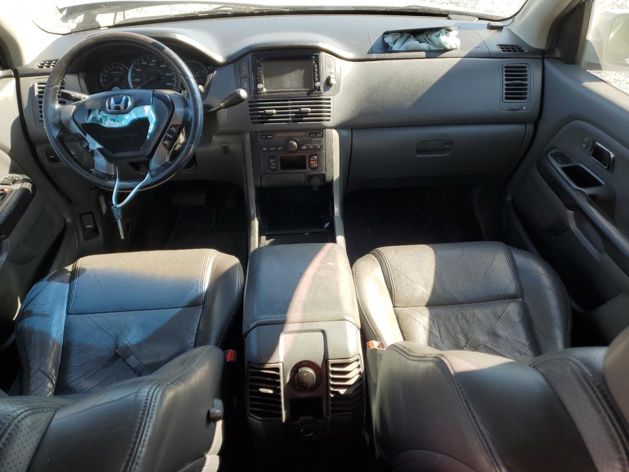 2004 Honda Pilot Exl VIN: 2HKYF18574H618559 Lot: 85379225