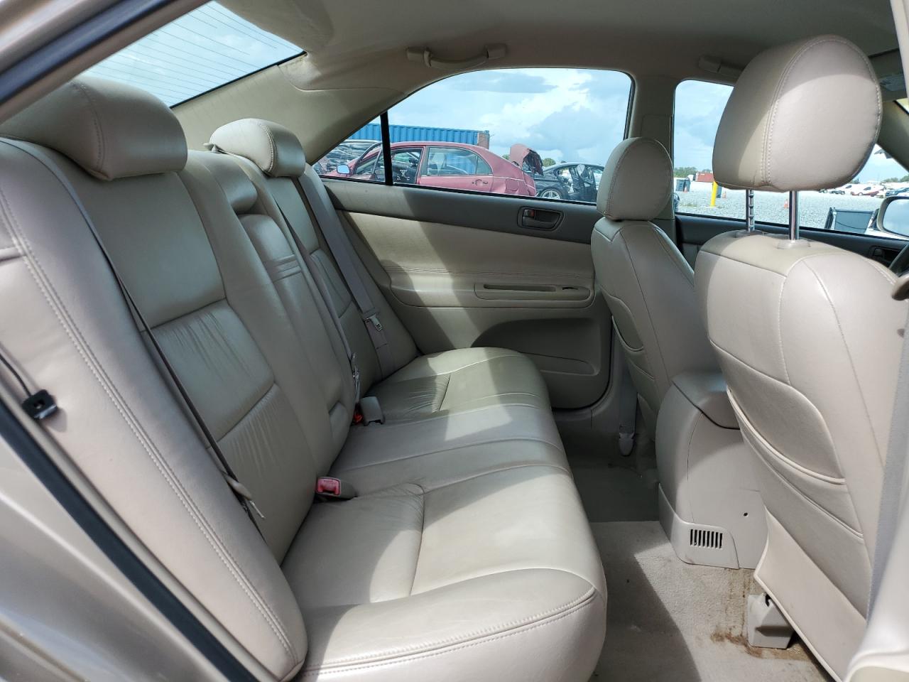 2004 Toyota Camry Le VIN: 4T1BE32K54U885218 Lot: 85596375