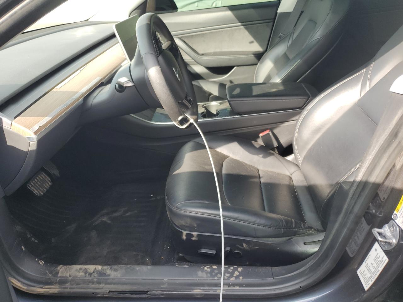 2020 Tesla Model 3 VIN: 5YJ3E1EB4LF770285 Lot: 81882125