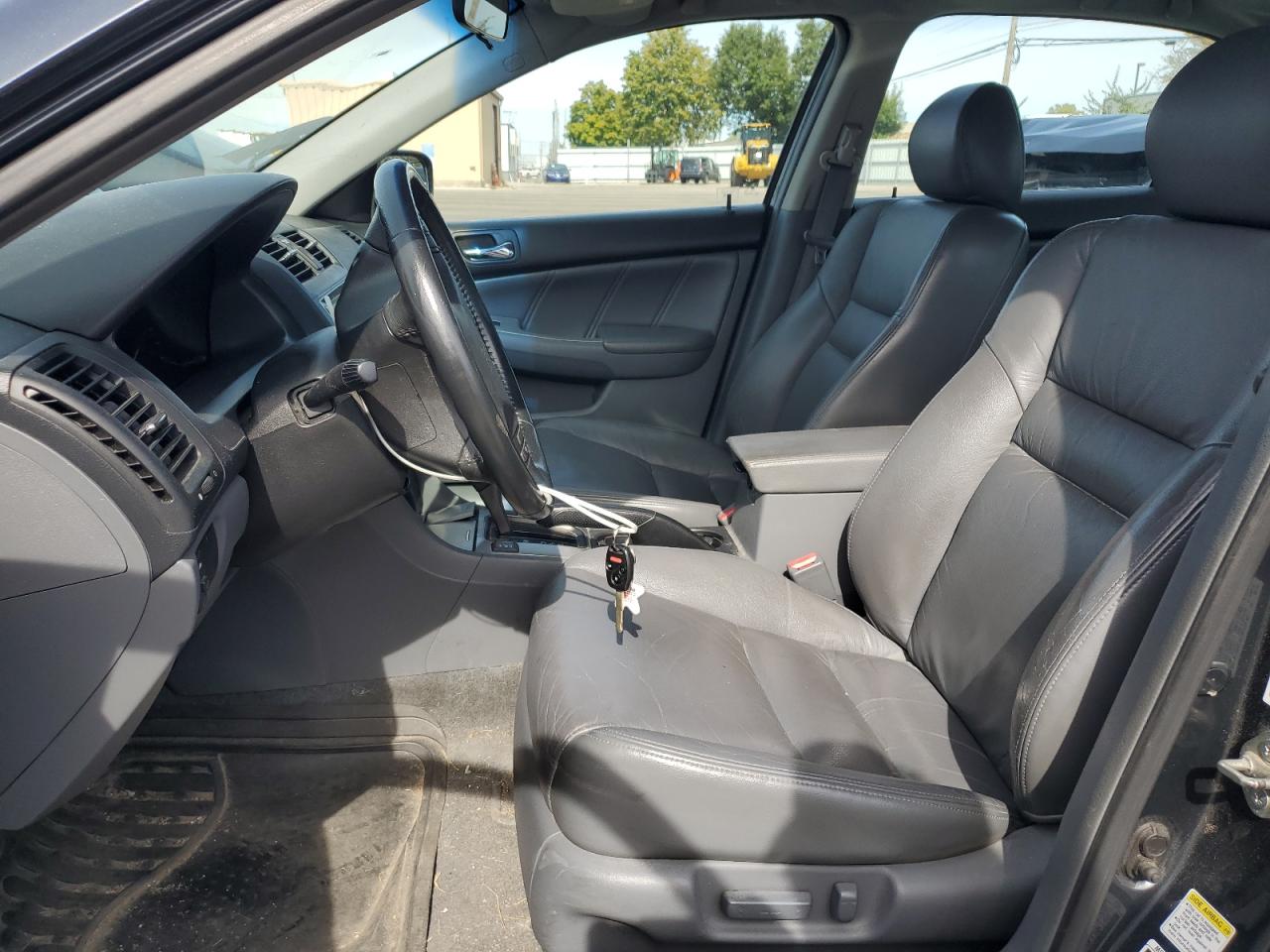 2007 Honda Accord Ex VIN: 1HGCM56827A183029 Lot: 82401165