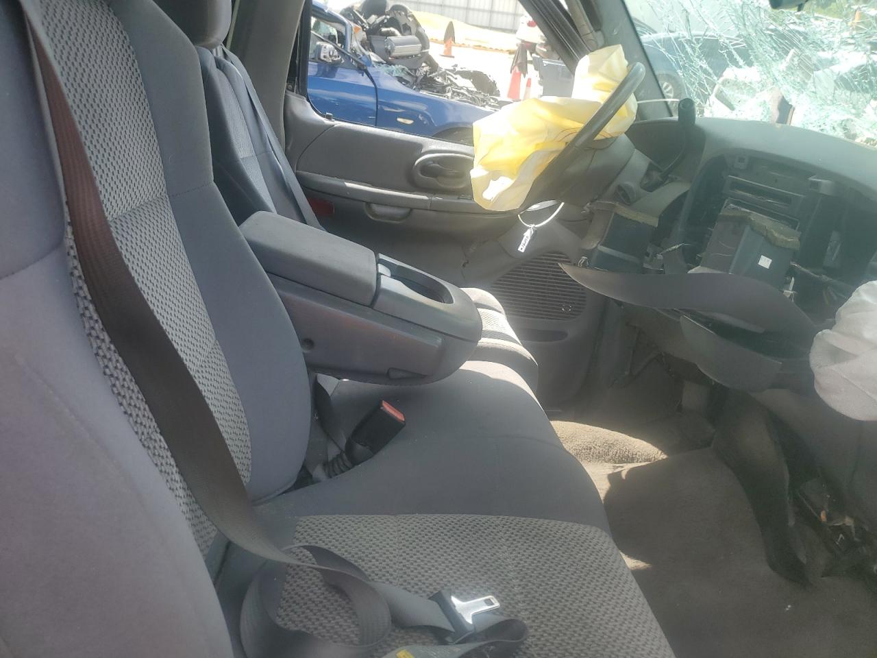 2004 Ford F-150 Heritage Classic VIN: 2FTRX18W64CA12251 Lot: 86989165