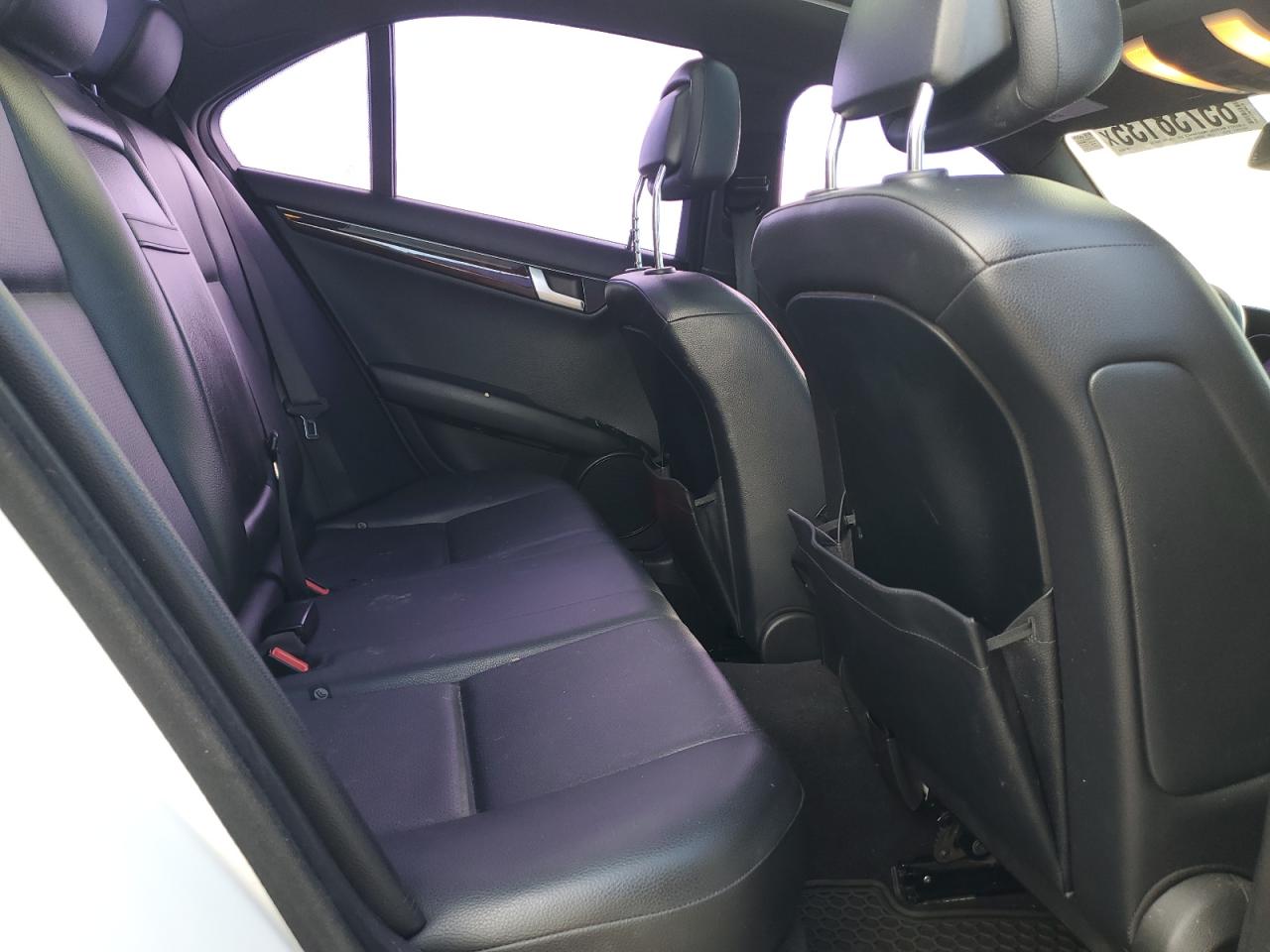 2014 Mercedes-Benz C 300 4Matic VIN: WDDGF8AB0EA891393 Lot: 85738135