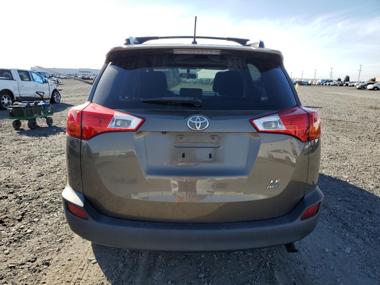 2015 Toyota Rav4 Le VIN: JTMBFREV9FD125919 Lot: 85890815
