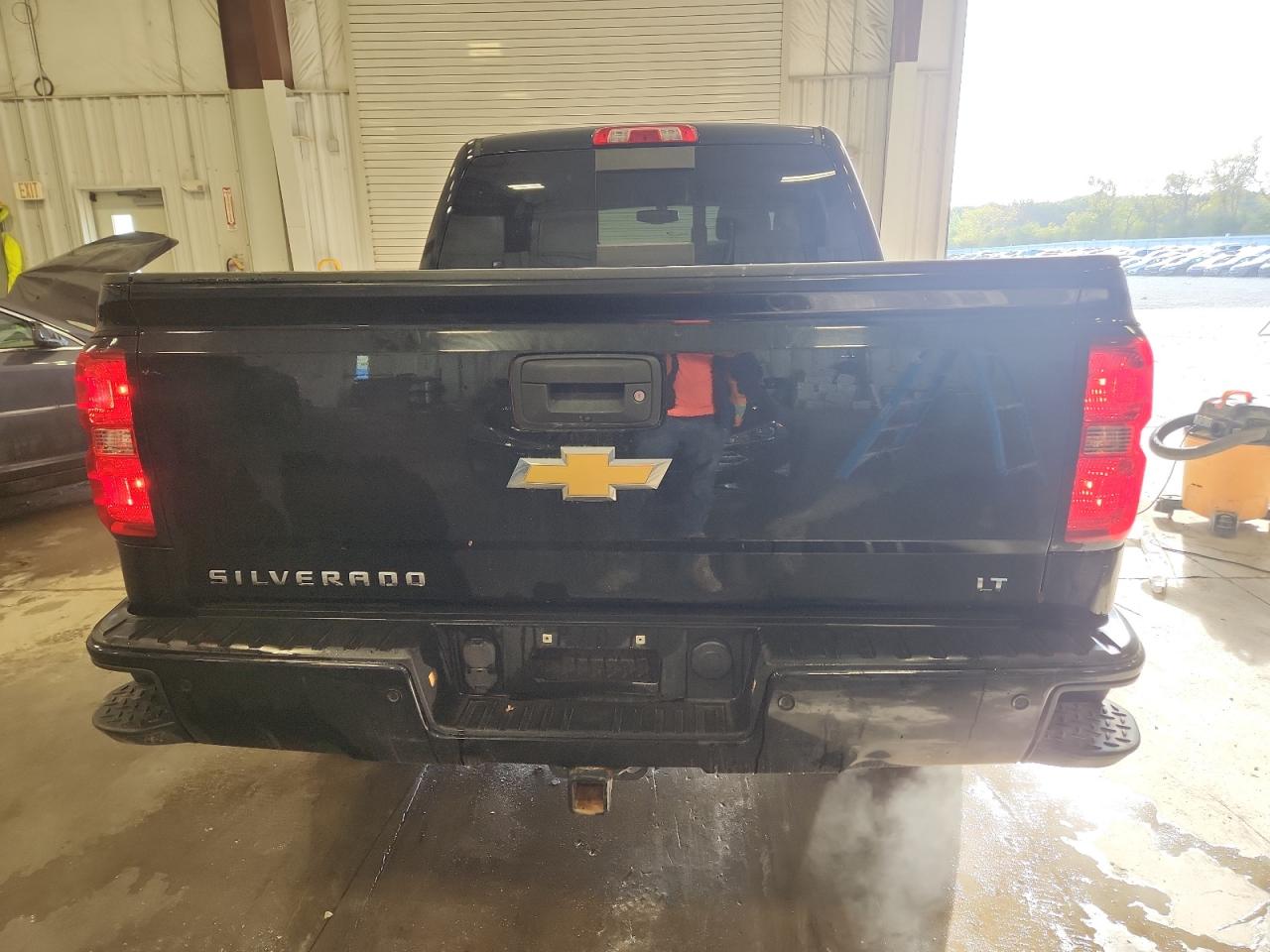 2016 Chevrolet Silverado K1500 Lt VIN: 3GCUKREC2GG240305 Lot: 84747005