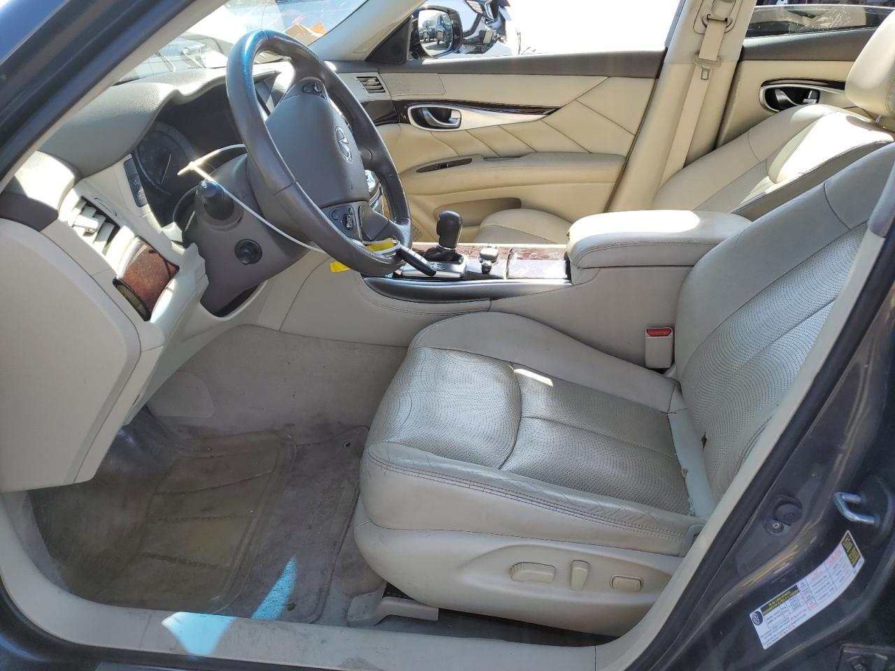 2015 Infiniti Q70 3.7 VIN: JN1BY1AR4FM560502 Lot: 82657665