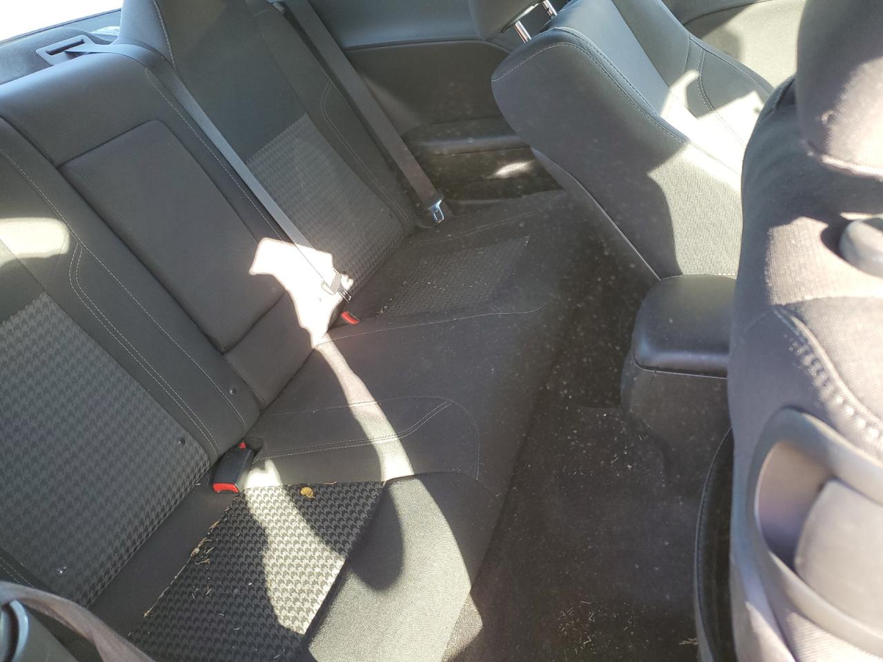 2018 Dodge Challenger Sxt VIN: 2C3CDZAG1JH305106 Lot: 82665435