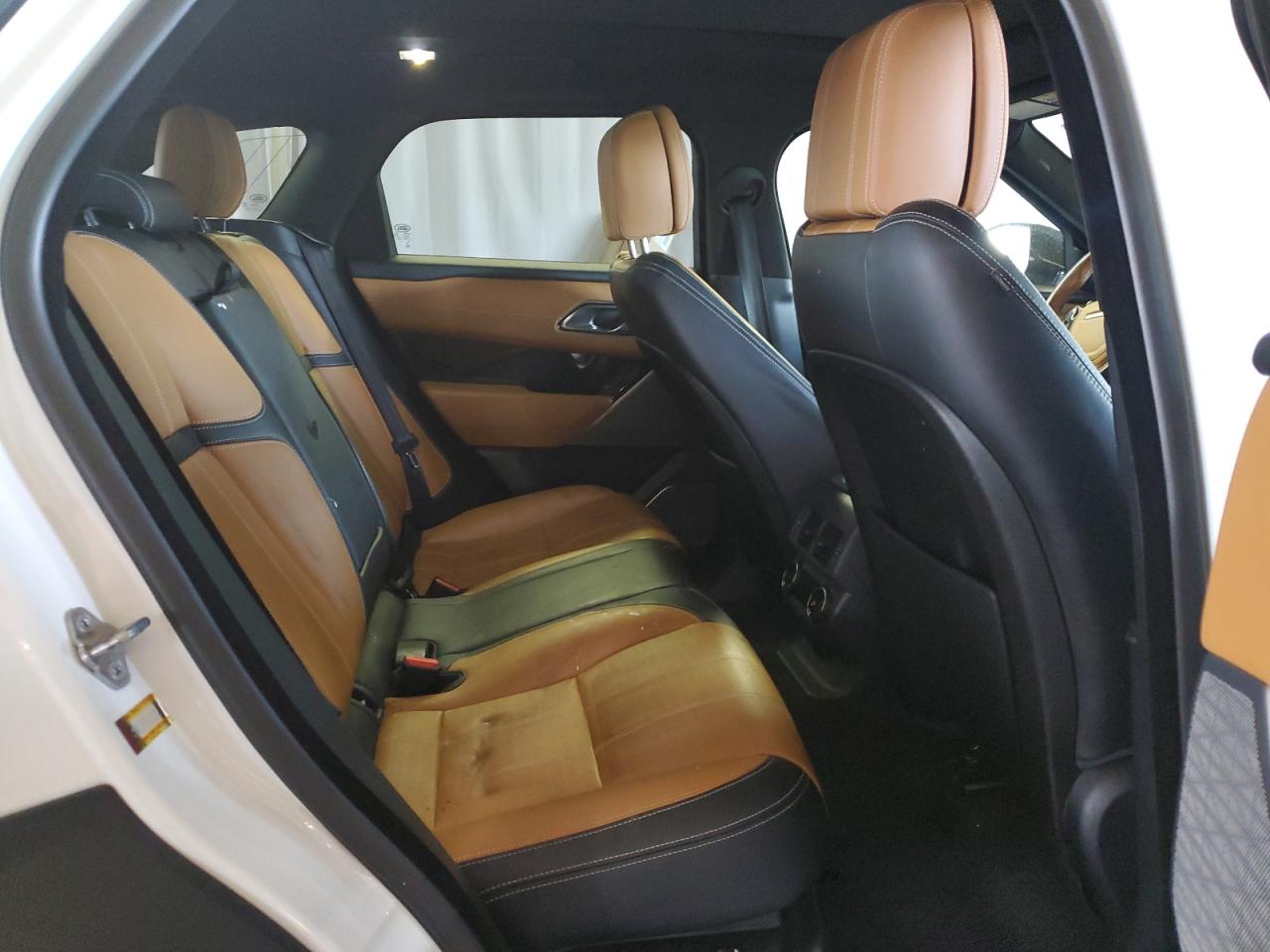 2018 Land Rover Range Rover Velar R-Dynamic Hse VIN: SALYM2RV0JA759043 Lot: 82174585