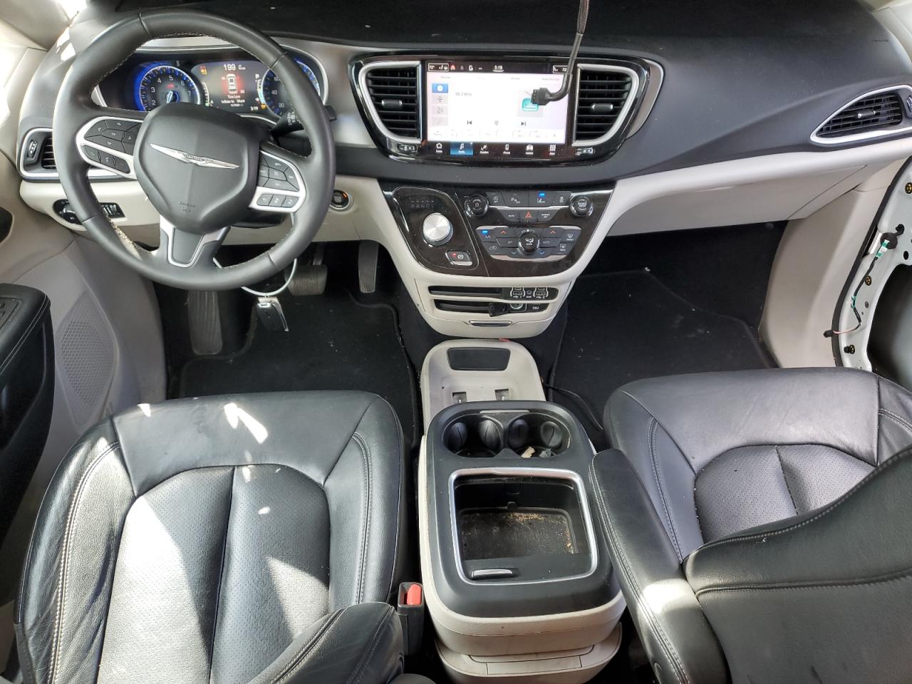 2022 Chrysler Pacifica Touring L VIN: 2C4RC1BG3NR151801 Lot: 84291605