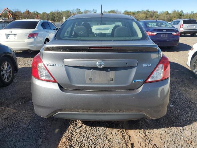  NISSAN VERSA 2016 Серый