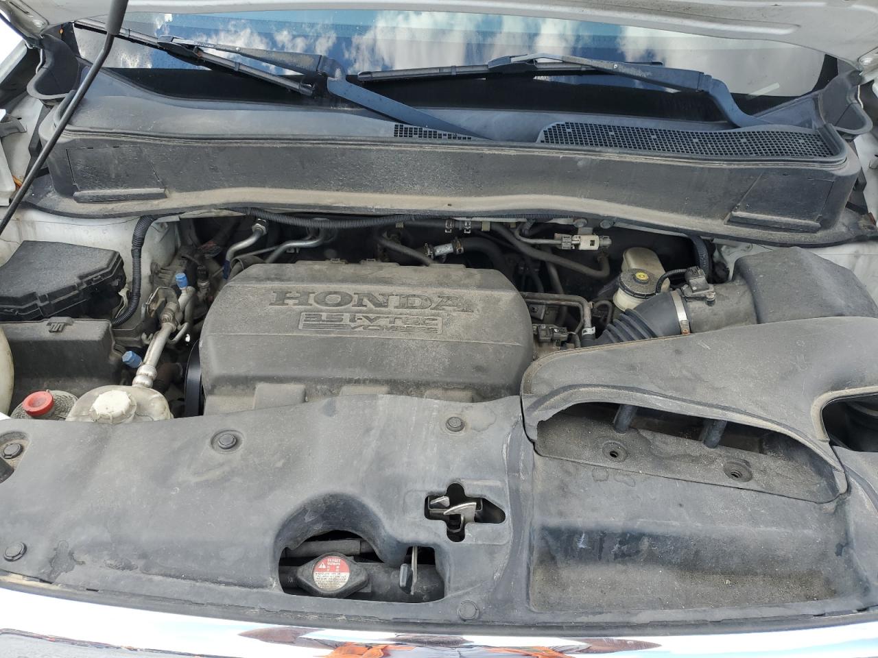 2011 Honda Pilot Touring VIN: 5FNYF4H91BB030611 Lot: 85843135