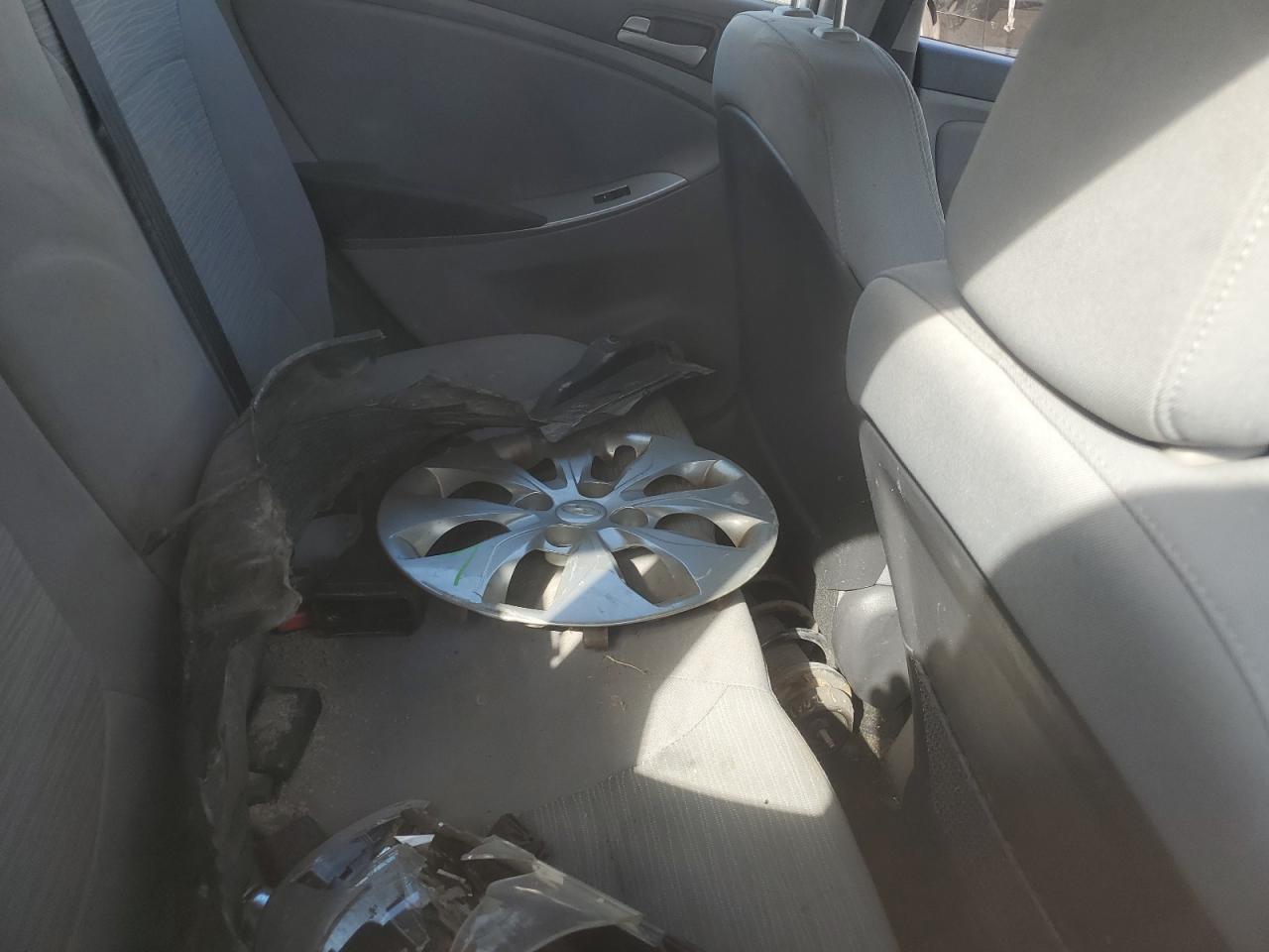 2015 Hyundai Accent Gs VIN: KMHCT5AEXFU230220 Lot: 84223265
