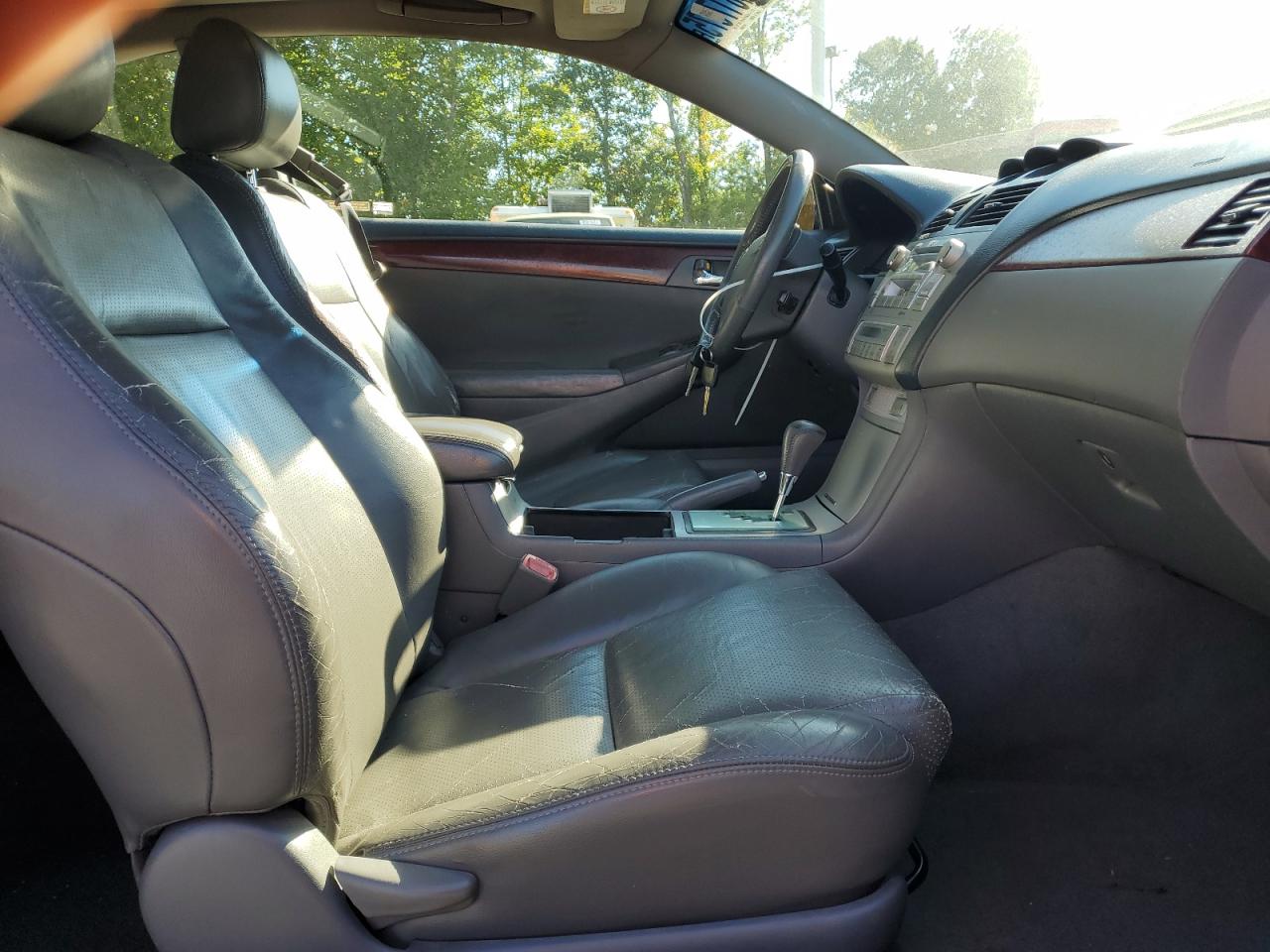 2004 Toyota Camry Solara Se VIN: 4T1CA30P04U005640 Lot: 84817575