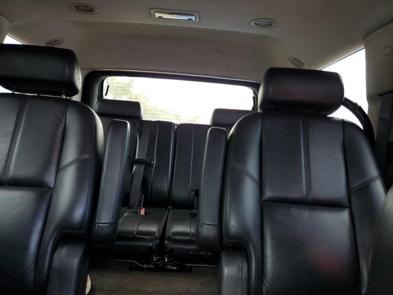 2007 Chevrolet Tahoe K1500 VIN: 1GNEK13047R154001 Lot: 82381555