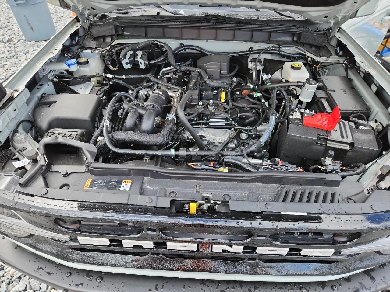 2022 Ford Bronco Base VIN: 1FMDE5AH4NLB10085 Lot: 85553485