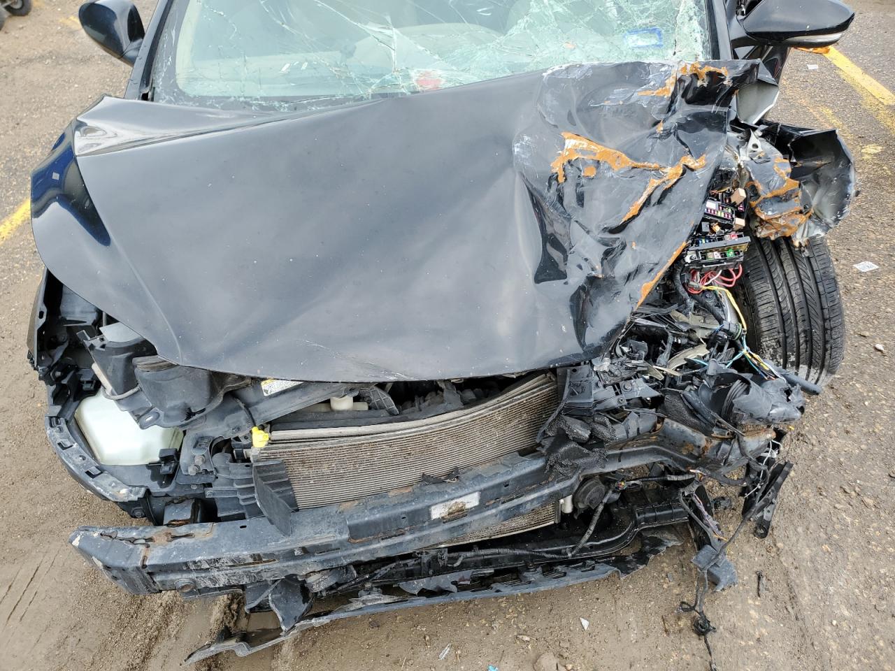 2012 Hyundai Elantra Gls VIN: KMHDH4AE3CU220687 Lot: 82411915