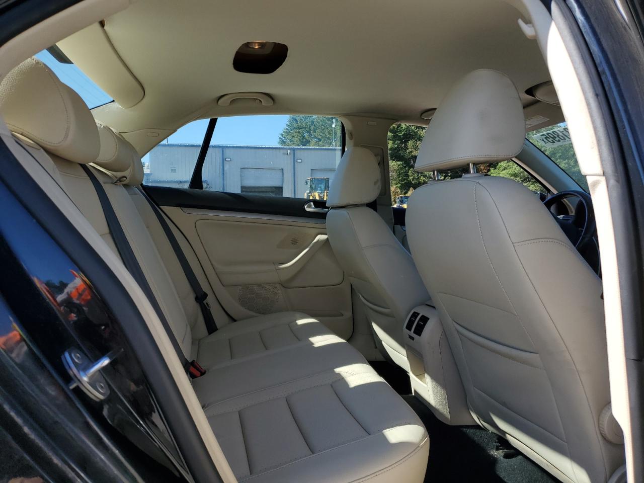 2010 Volkswagen Jetta Limited VIN: 3VWAZ7AJ3AM076513 Lot: 84831895