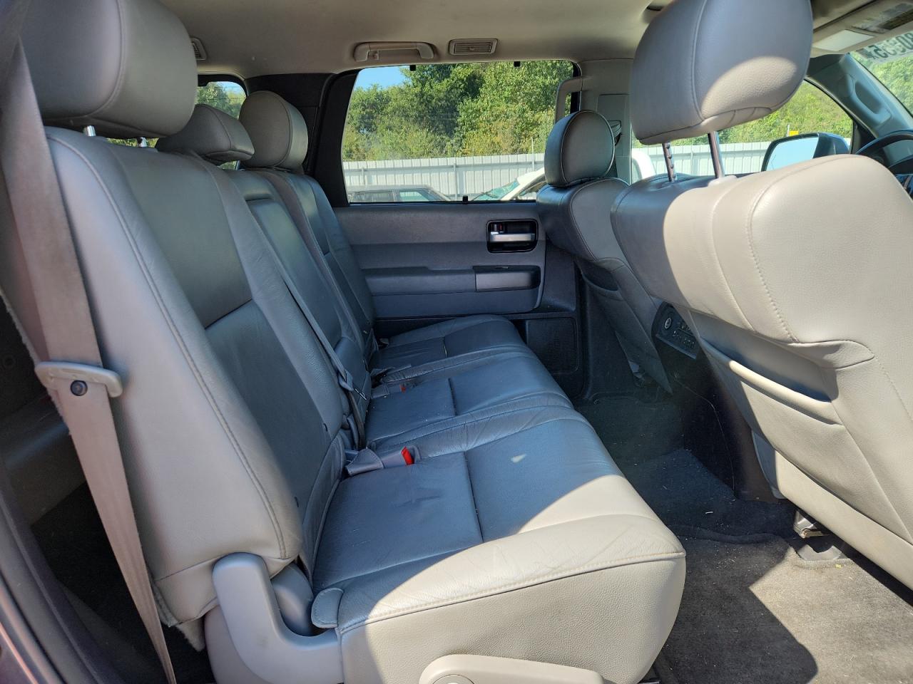 2016 Toyota Sequoia Limited VIN: 5TDJY5G13GS141077 Lot: 85880855