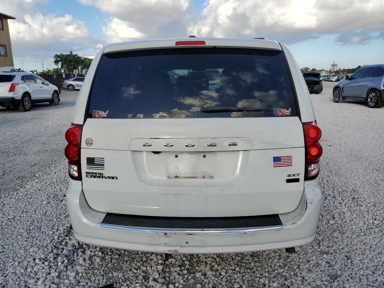 2017 Dodge Grand Caravan Sxt VIN: 2C4RDGCG9HR783589 Lot: 87127085