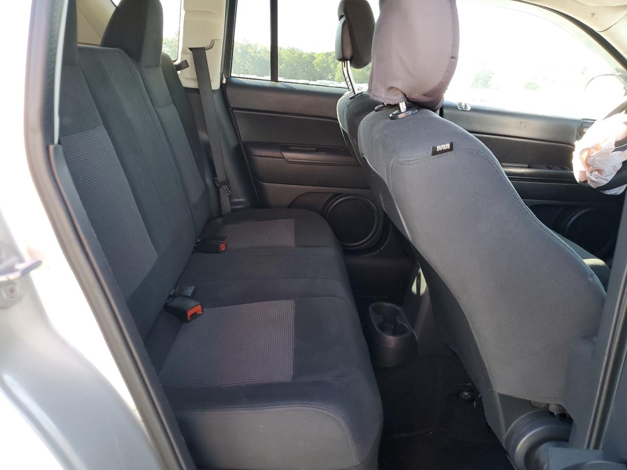 2012 Jeep Compass Sport VIN: 1C4NJCBB3CD725303 Lot: 85143885