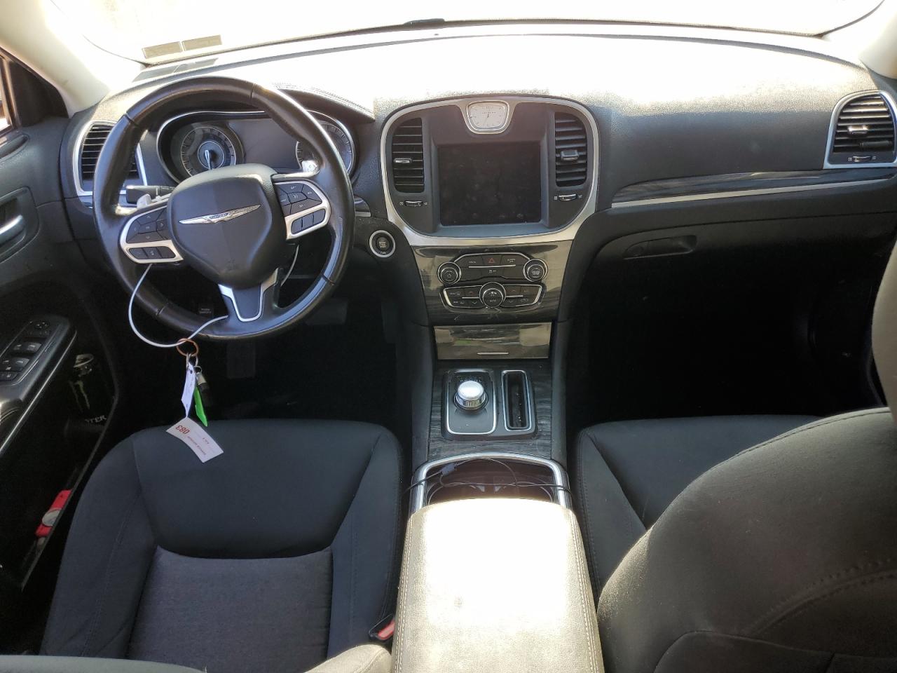 2020 Chrysler 300 Touring VIN: 2C3CCAAG1LH239454 Lot: 85320045