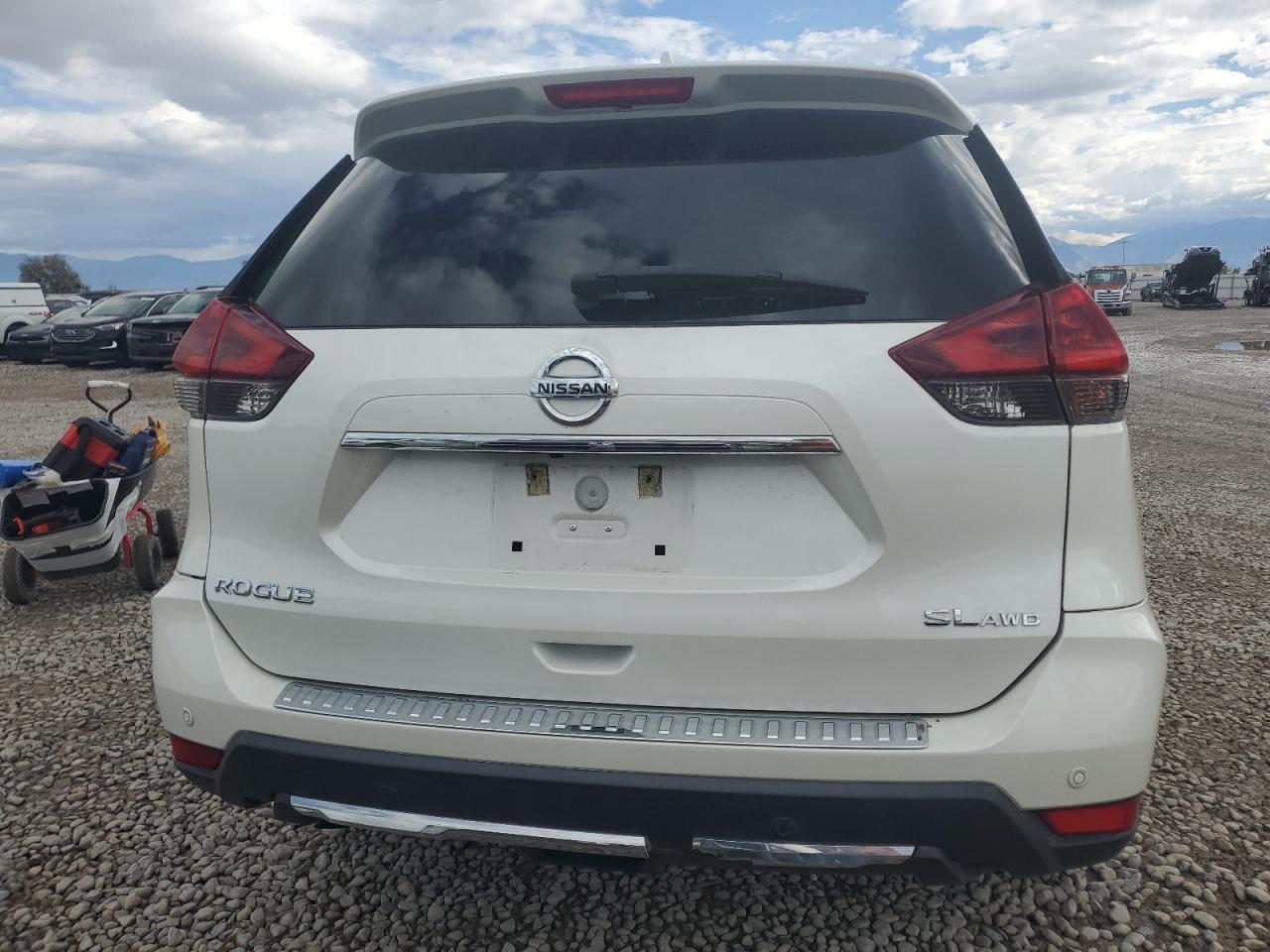 2020 Nissan Rogue S VIN: 5N1AT2MV5LC754331 Lot: 85869505