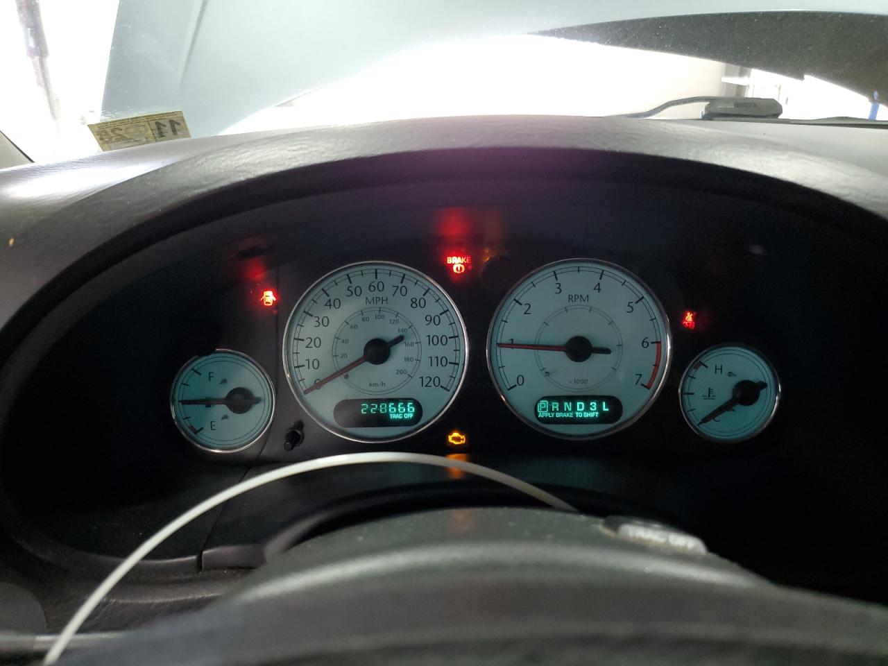 2005 Chrysler Town & Country Limited VIN: 2C8GP64L35R470696 Lot: 82234265