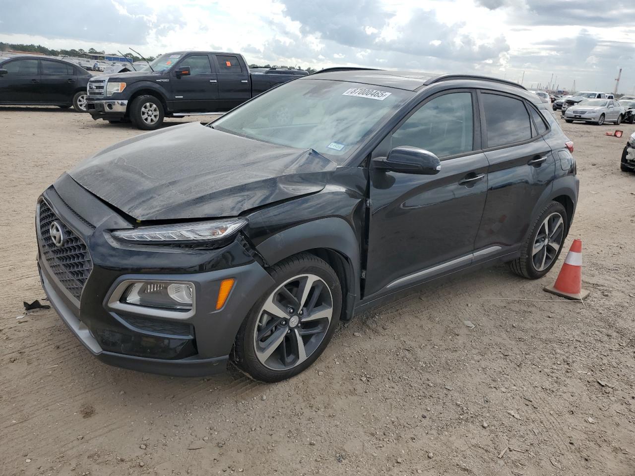 HYUNDAI KONA 2019. Lot# 87000465. VIN KM8K33A52KU385130. Photo 1