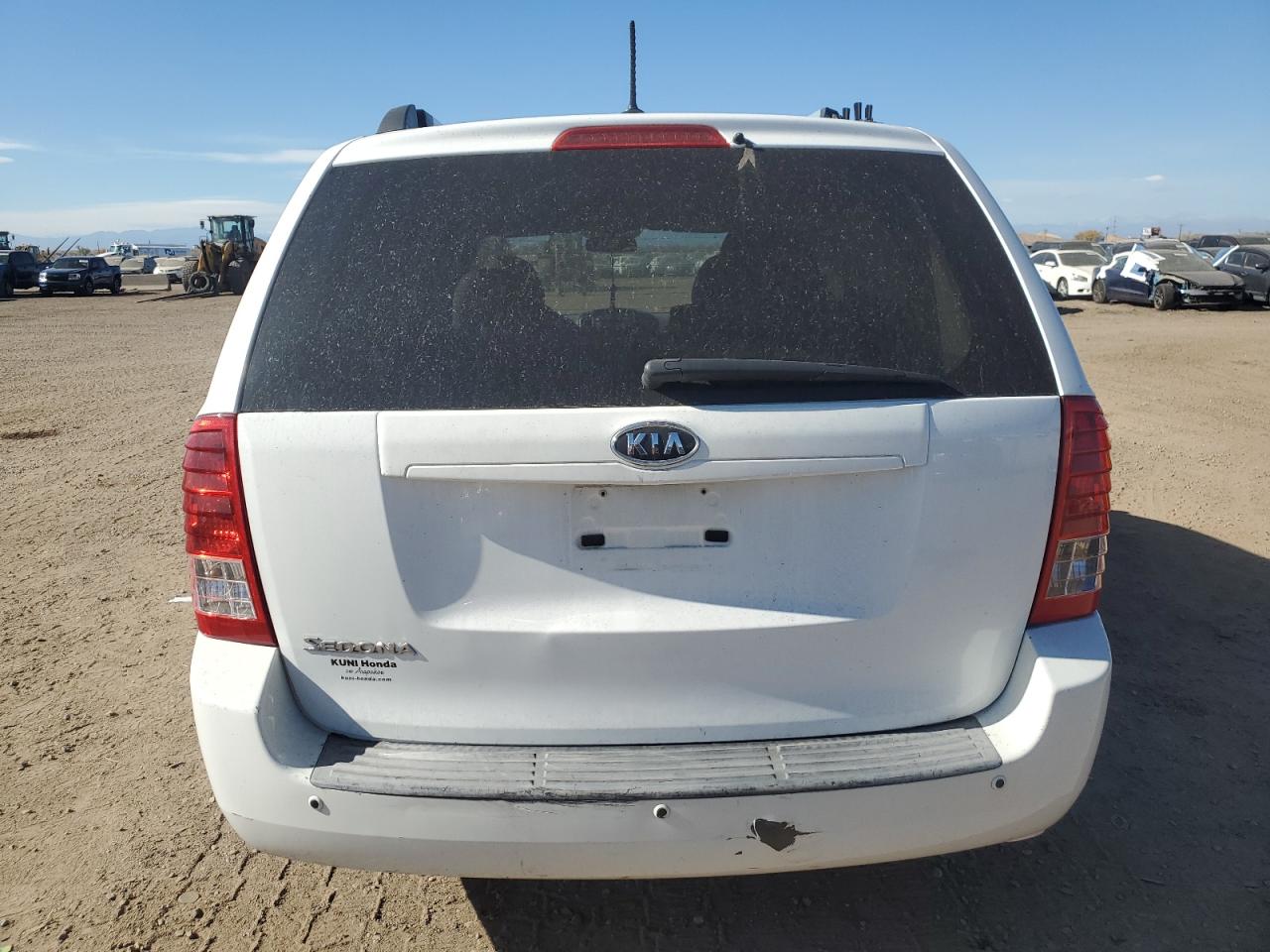 2011 Kia Sedona Lx VIN: KNDMG4C78B6371968 Lot: 91093255
