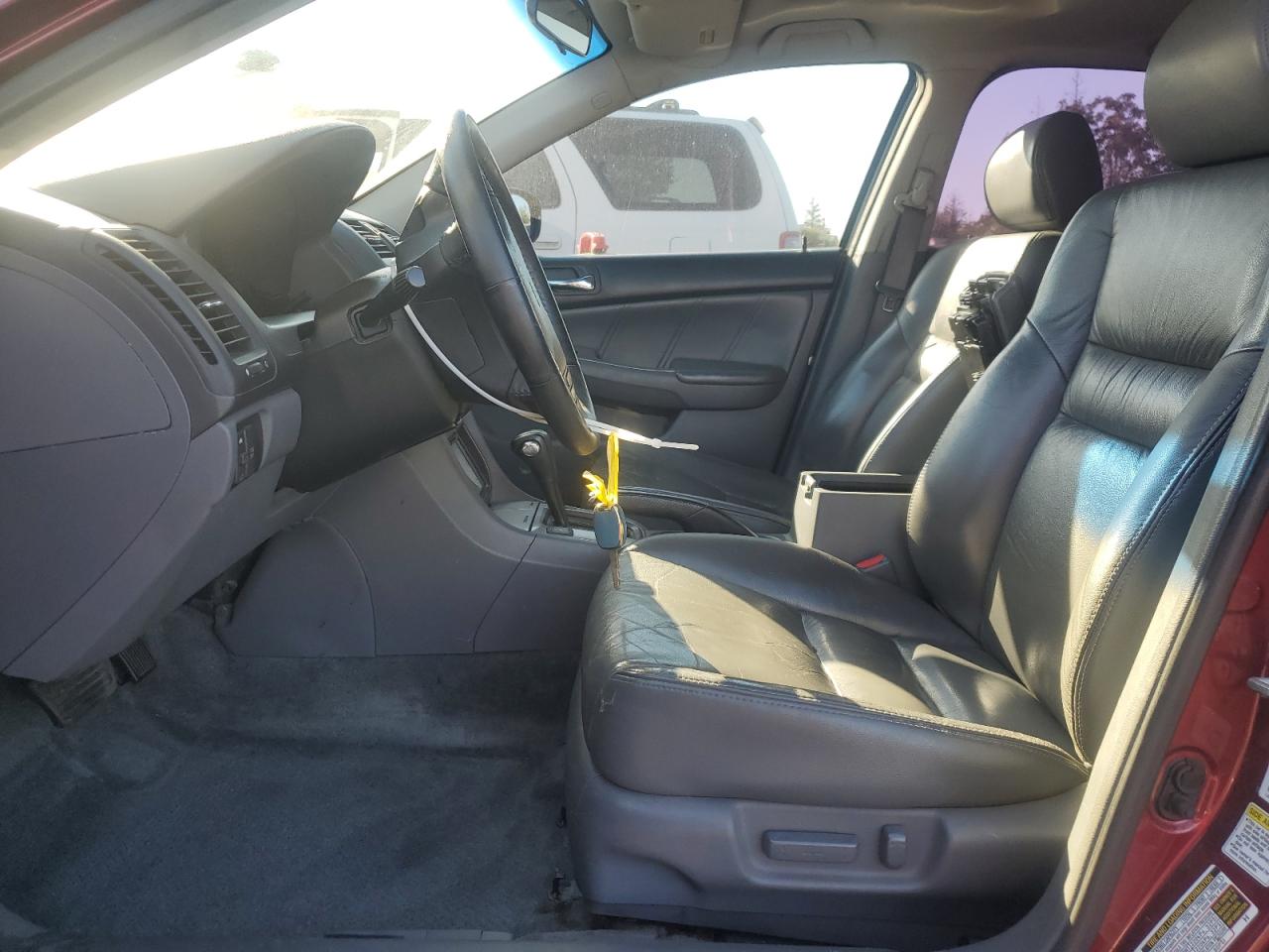 2005 Honda Accord Ex VIN: 1HGCM66595A065861 Lot: 84953325