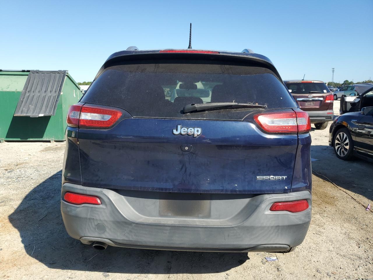 2015 Jeep Cherokee Sport VIN: 1C4PJLAB2FW657076 Lot: 82625765