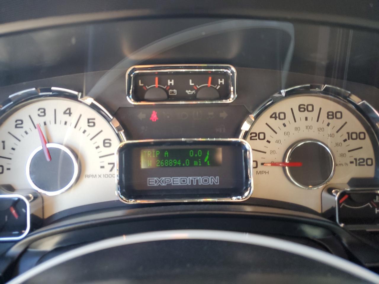 2011 Ford Expedition Limited VIN: 1FMJU1K51BEF06400 Lot: 90129775