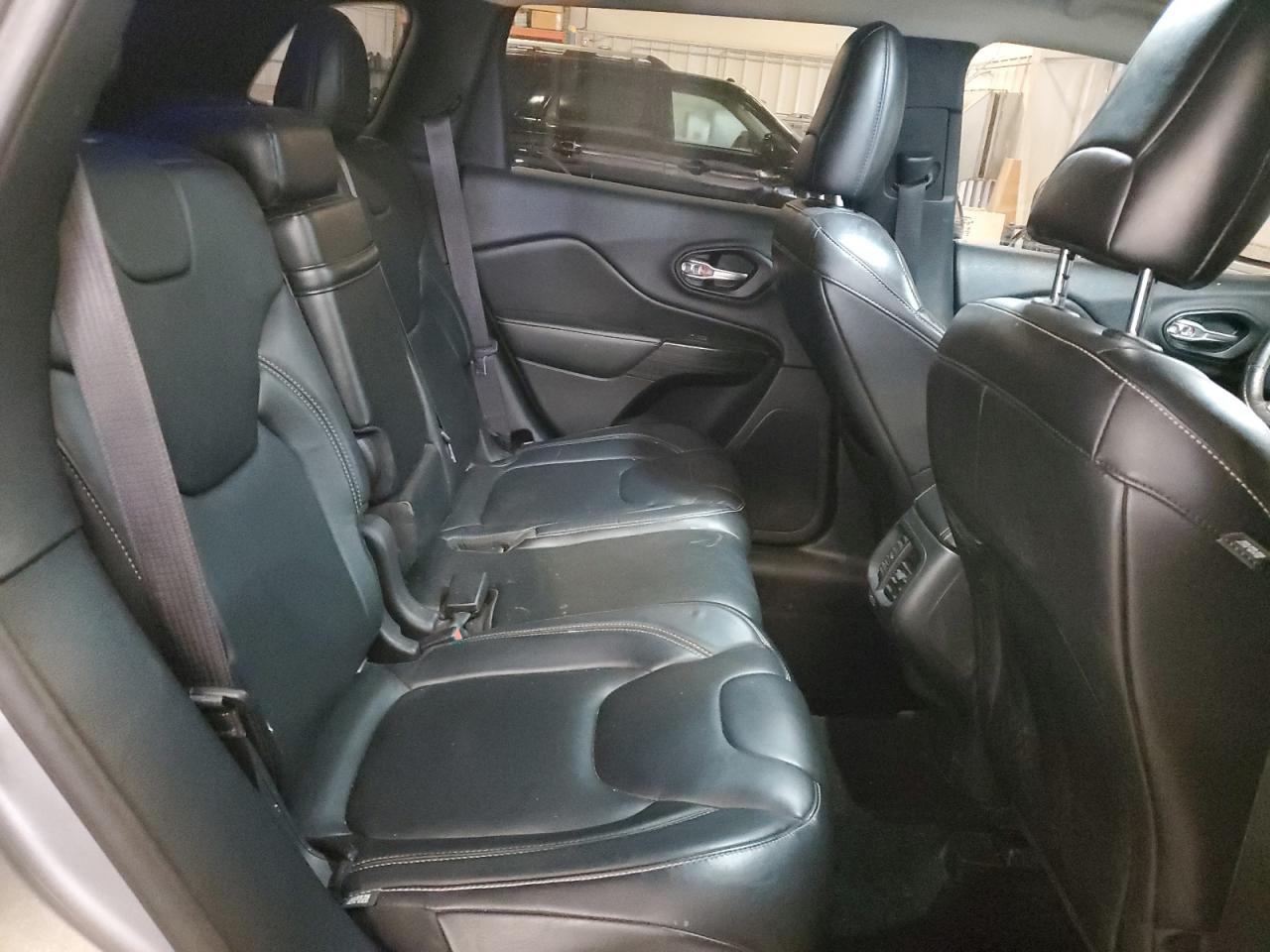 2014 Jeep Cherokee Limited VIN: 1C4PJMDS9EW197284 Lot: 82315445