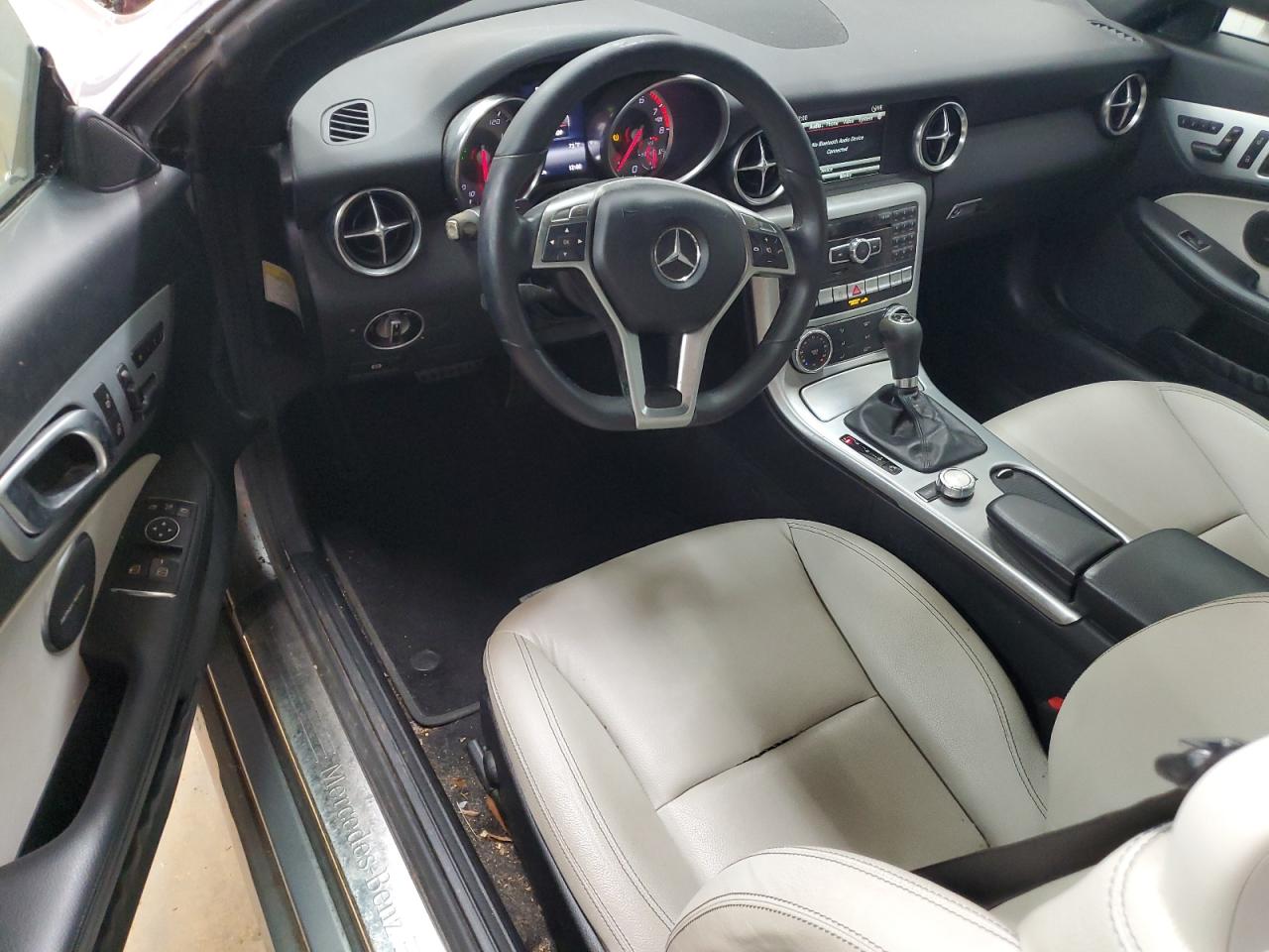 2014 Mercedes-Benz Slk 250 VIN: WDDPK4HA0EF085655 Lot: 85930385
