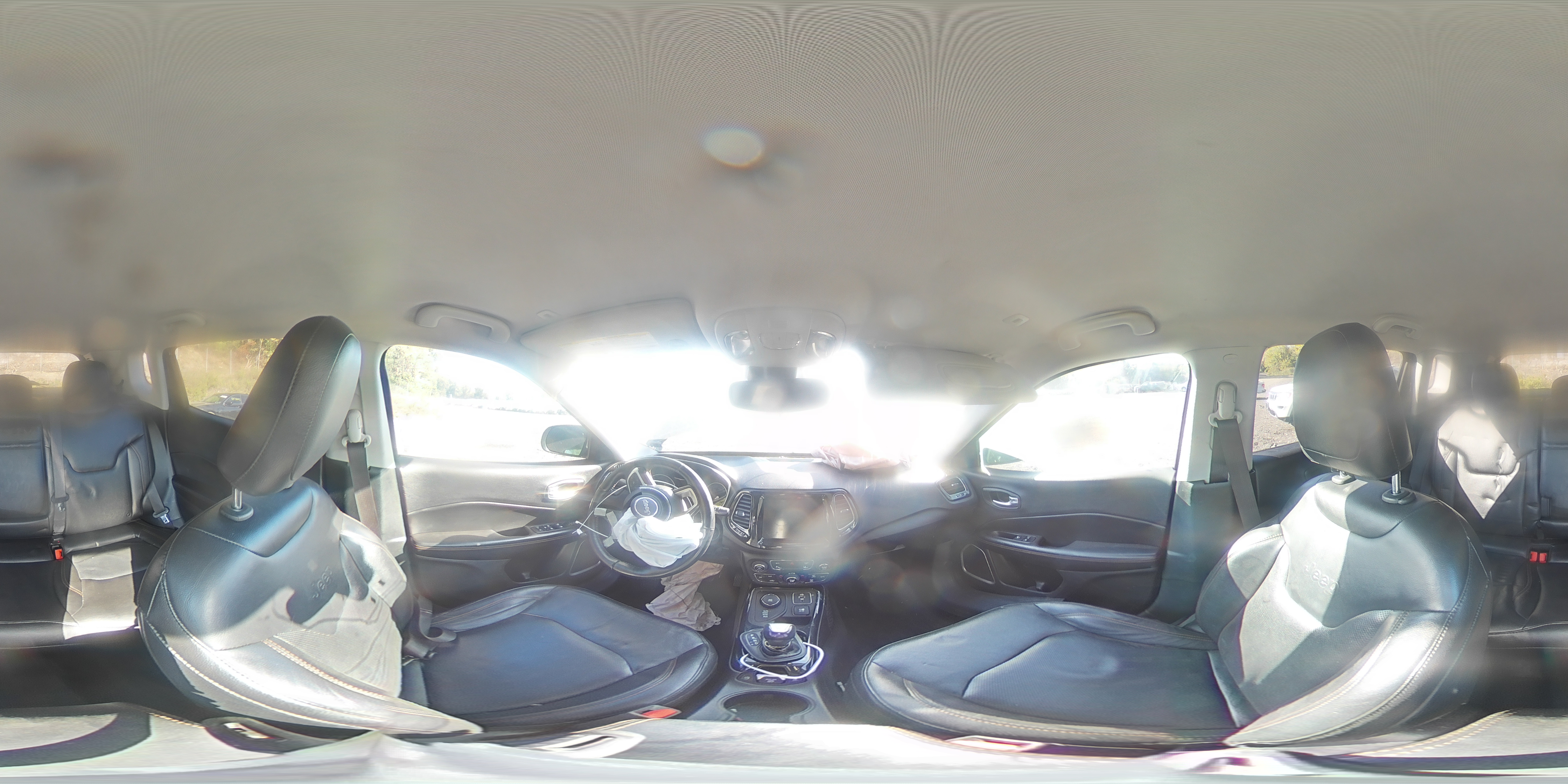 2018 Jeep Compass Limited VIN: 3C4NJDCB6JT332469 Lot: 81994875