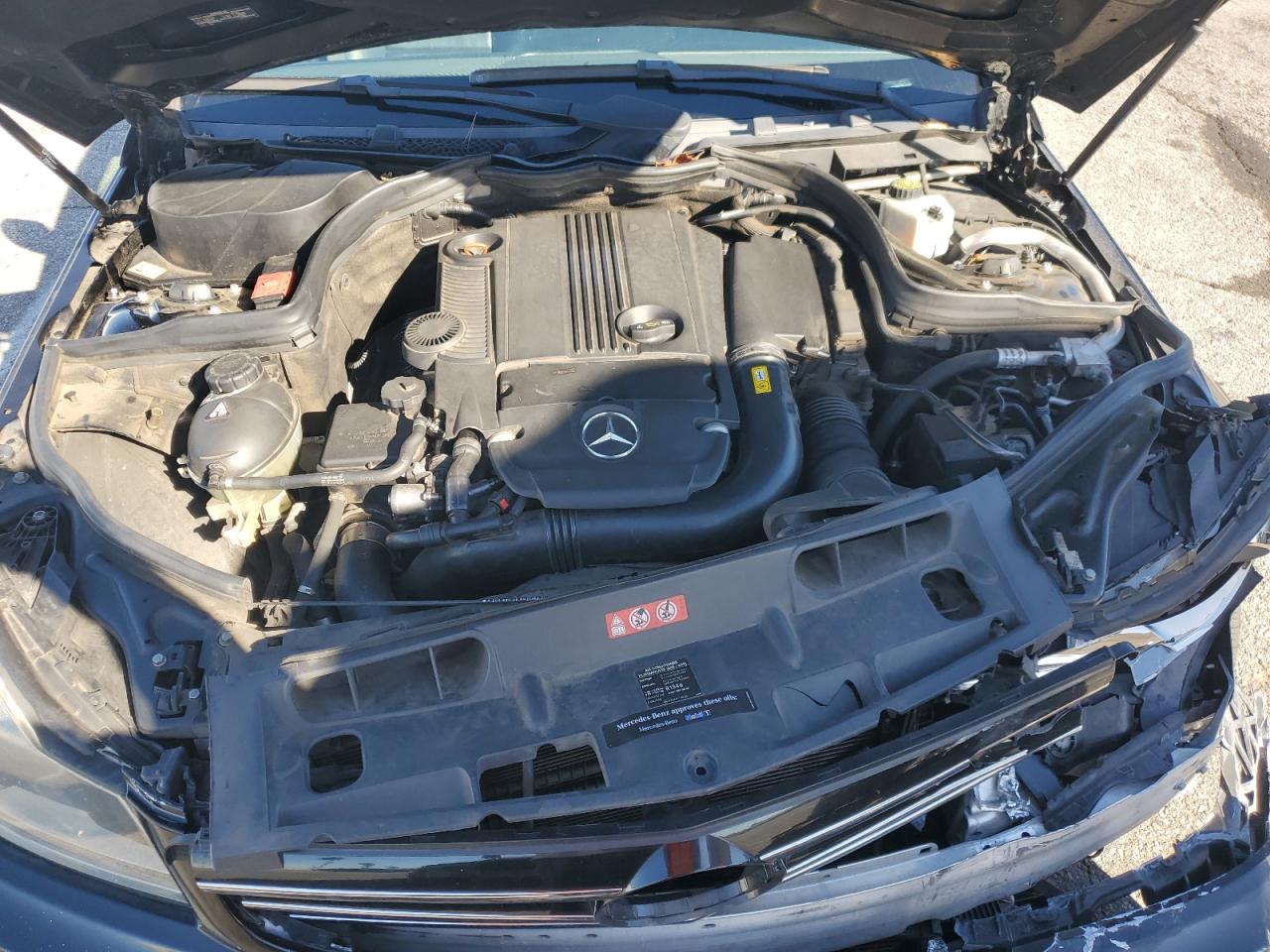 2014 Mercedes-Benz C 250 VIN: WDDGF4HB2ER317815 Lot: 82637465