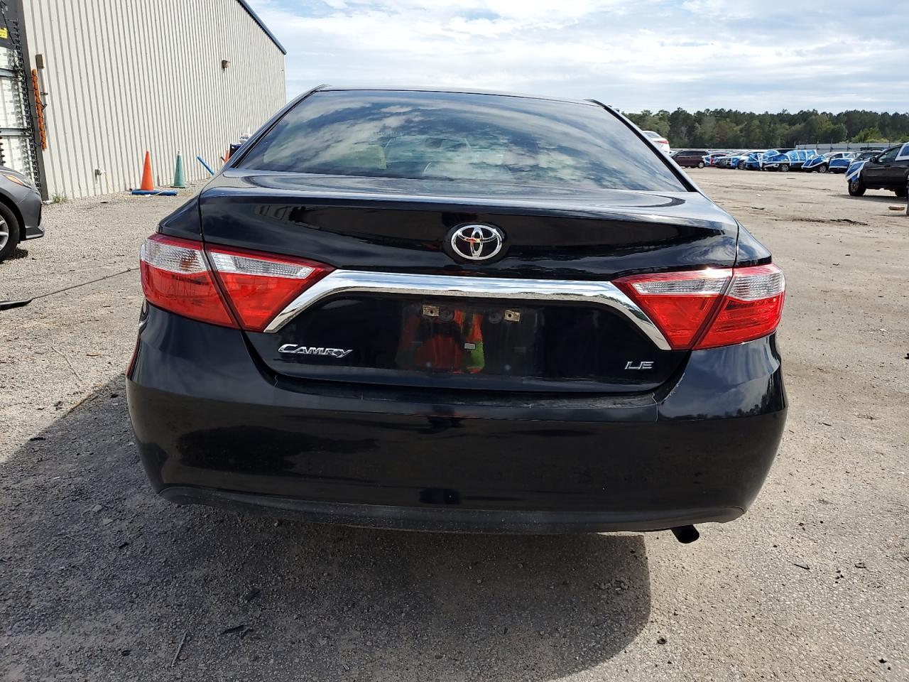 2016 Toyota Camry Le VIN: 4T1BF1FKXGU168006 Lot: 85897985