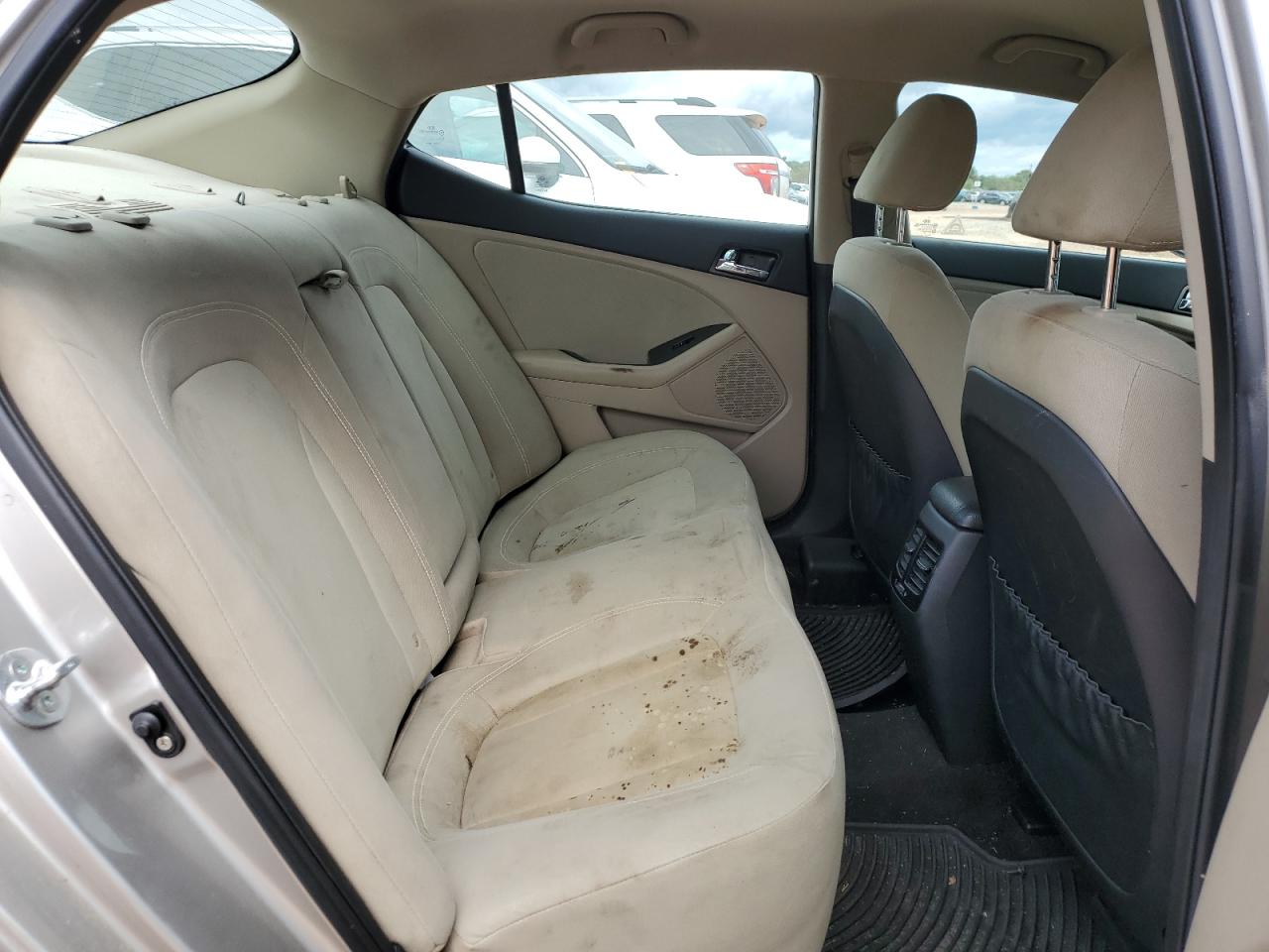 2012 Kia Optima Hybrid VIN: KNAGM4AD3C5012367 Lot: 85924245