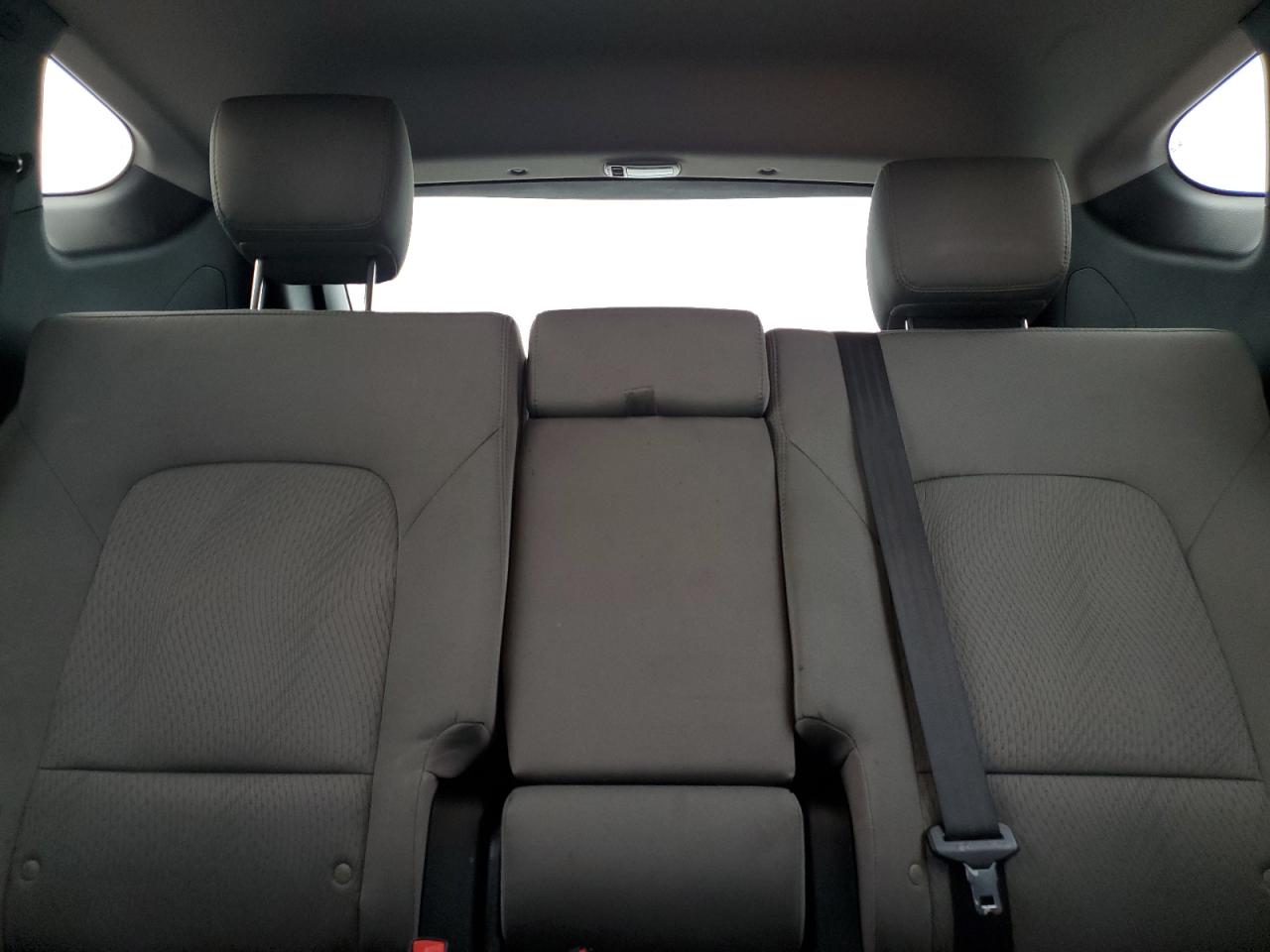 2015 Hyundai Santa Fe Sport VIN: 5XYZU3LB5FG302204 Lot: 82391155