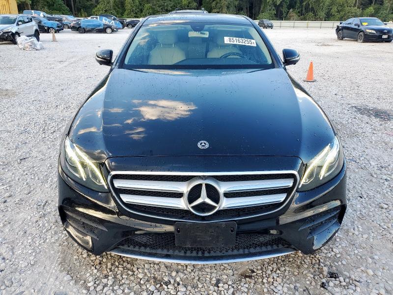  MERCEDES-BENZ E-CLASS 2019 Черный