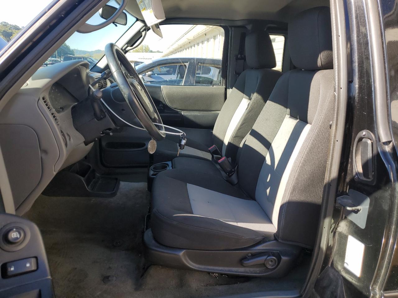 2011 Ford Ranger Super Cab VIN: 1FTLR4FE1BPA63535 Lot: 82375005