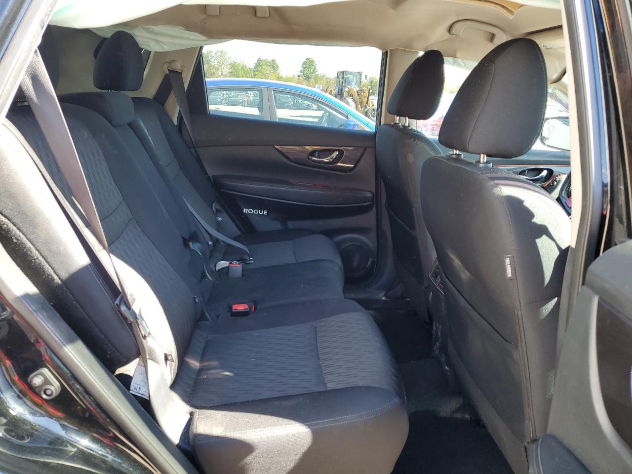 2018 Nissan Rogue S VIN: 5N1AT2MV4JC758285 Lot: 84630625