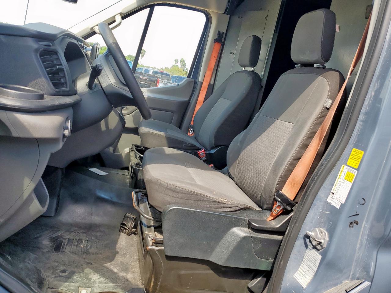 2020 Ford Transit T-250 VIN: 1FTBR3X86LKB13469 Lot: 84799295