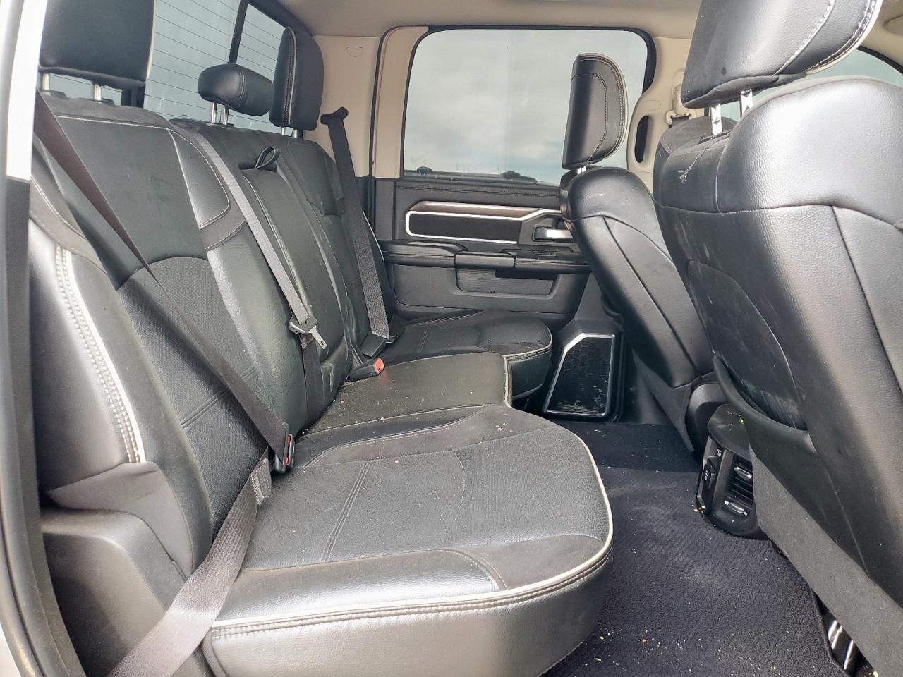 2024 Ram 2500 Laramie VIN: 3C6UR5FL0RG104834 Lot: 90879985