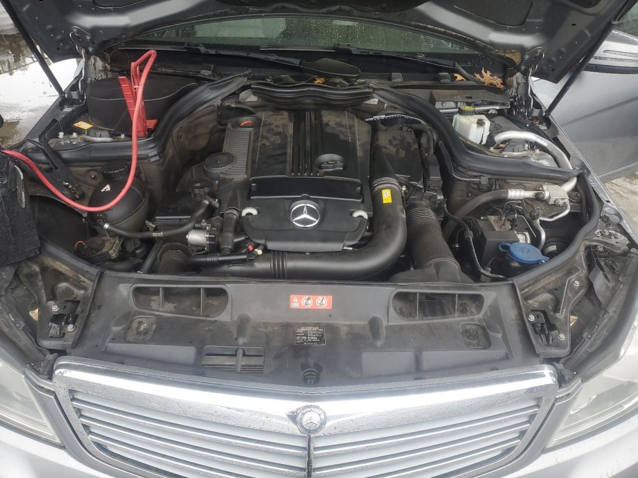 2013 Mercedes-Benz C 250 VIN: WDDGF4HB4DG104052 Lot: 85407905